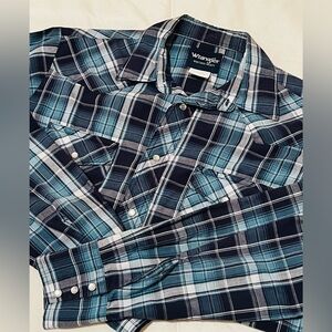 Vintage Wrangler Men’s Pearl Snap | Size M